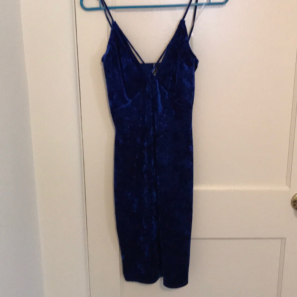 Windsor velvet dress